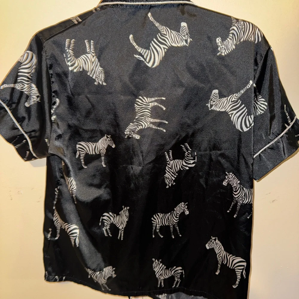 WDIRARA women's satin pajama set - Picture 3 of 6